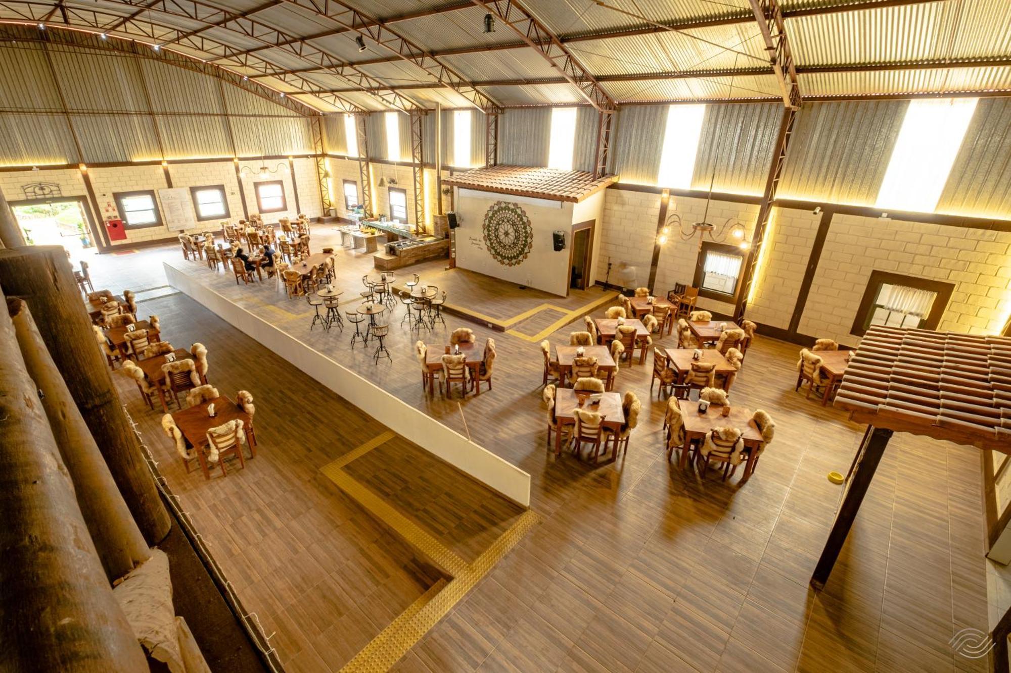 Hotel Fazenda Colina Dos Sonhos Сокорру Экстерьер фото